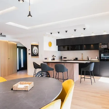 Sea View Lou Miradou, Piscine,parking, Center & Beaches Villa *